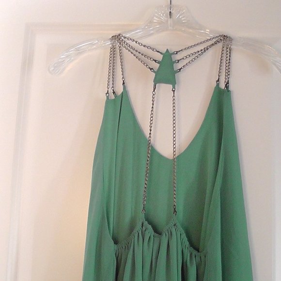 Green Cocktail Dress - Picture 3 of 3
